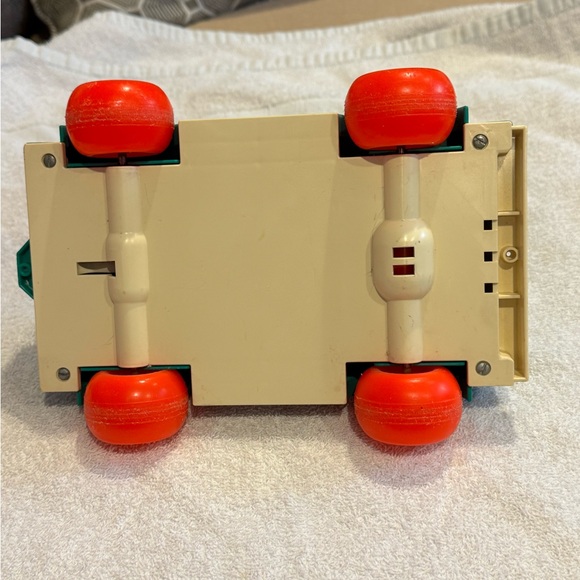 Vintage Fisher Price 1970s Little People Camper - Picture 7 of 7